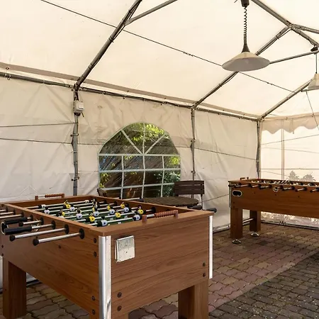 Holiday home Rekin Podgrzewany Basen Z Brodzikiem Oraz Klimatyzacja Rewal