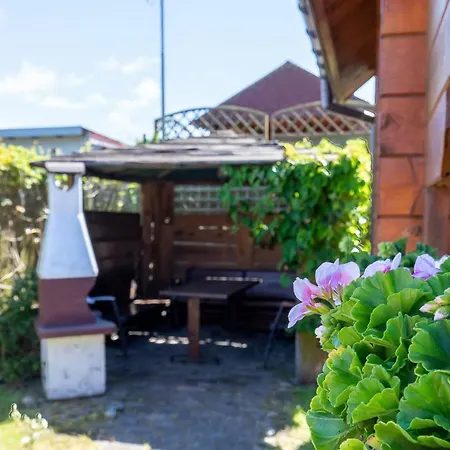 Rekin Podgrzewany Basen Z Brodzikiem Oraz Klimatyzacja Dom wakacyjny