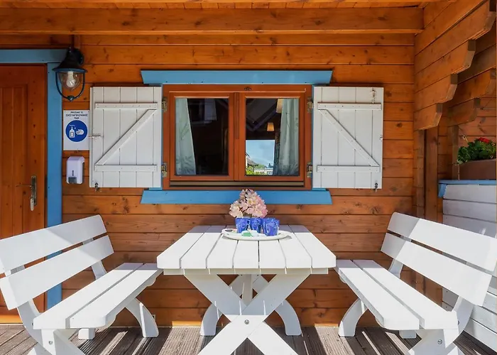 Rekin Podgrzewany Basen Z Brodzikiem Oraz Klimatyzacja